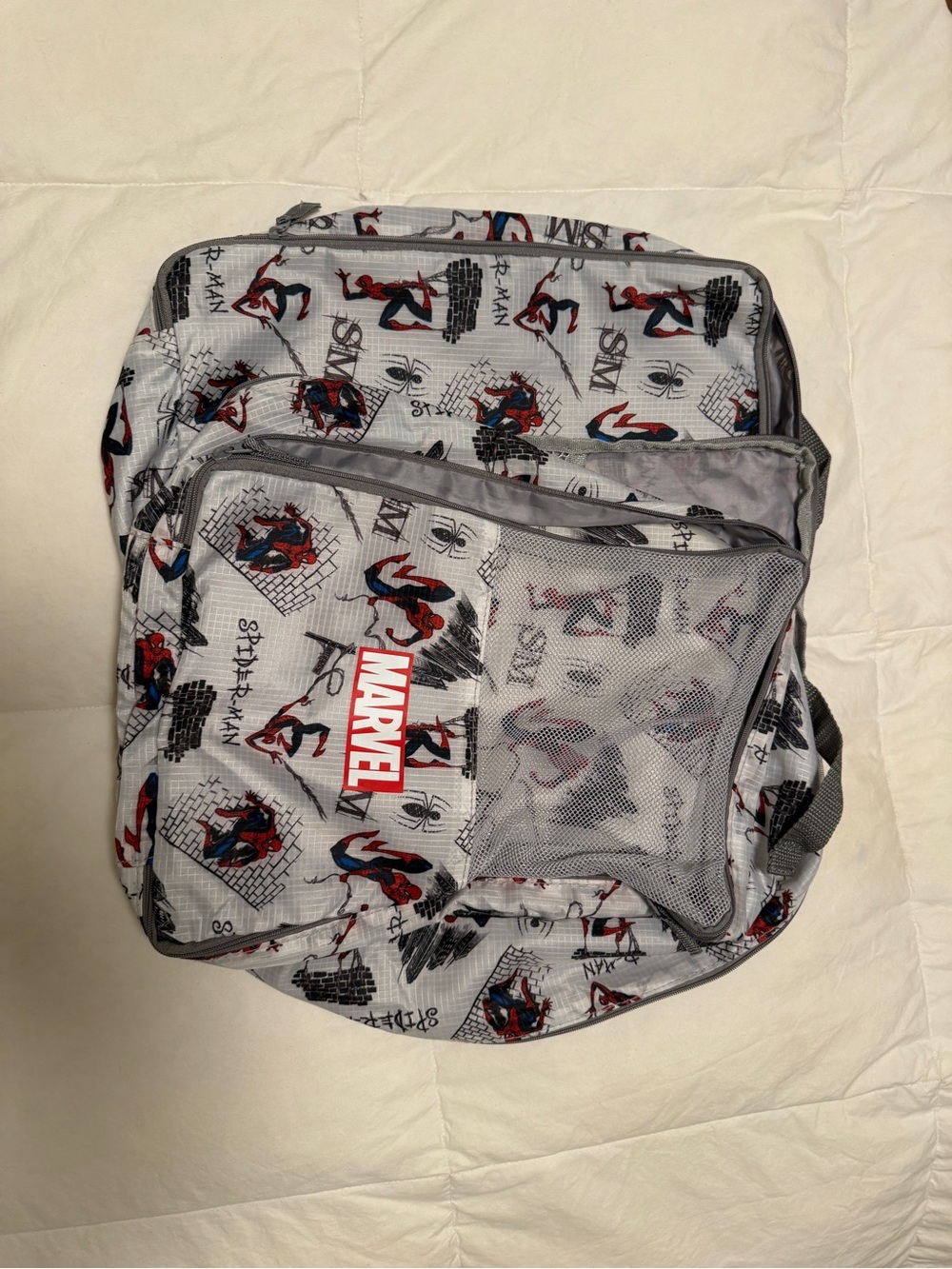 Marvel packing cubes with Red & Blue Spider-Man Graphics